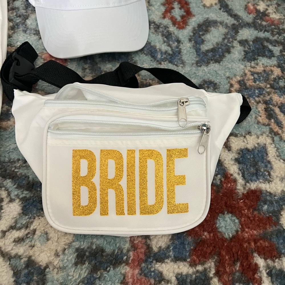 Bride to be {bundle} - Picture 4 of 4